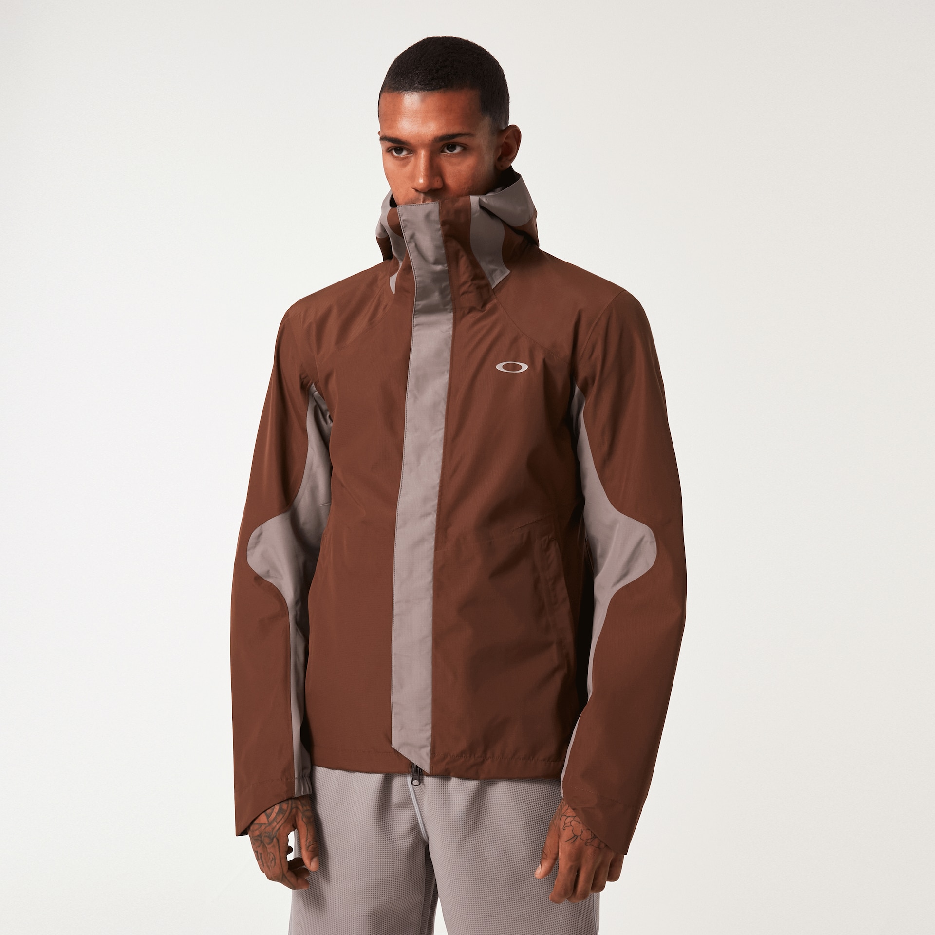 Oakley Latitude Shell Jacket in Carafe | Oakley® US