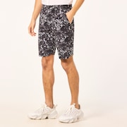 Skull Bloom Quartz Shorts - Black Print