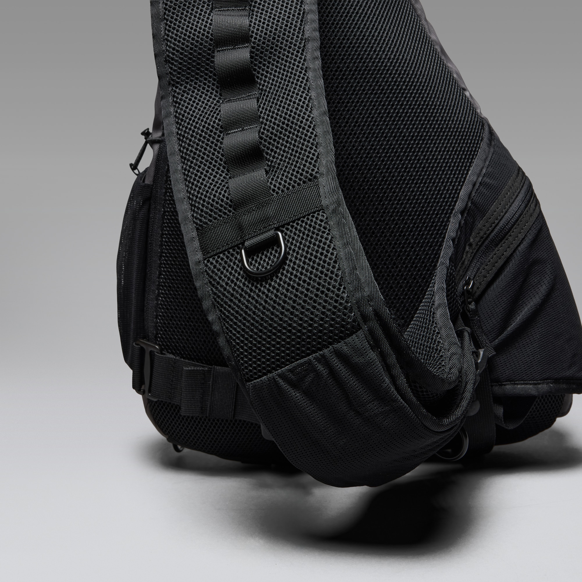 Oakley Latitude Sling Pack in Granite Gray | Oakley® US