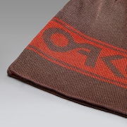 Tnp Reversible Beanie - Dark Umber