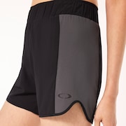 W Pursuit Pro 7" Short - Blackout