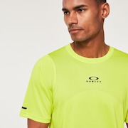 Pursuit SS Rc Tee - Sulphur