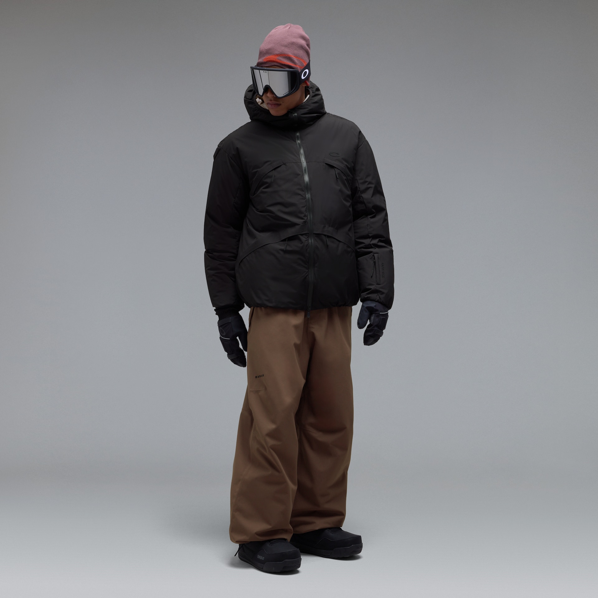 Oakley Men's Retrofuel Gore-tex Down Jacket​ Size:
