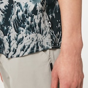 Oakley Mtn Dye Woven - Black Mountain Tie Dye