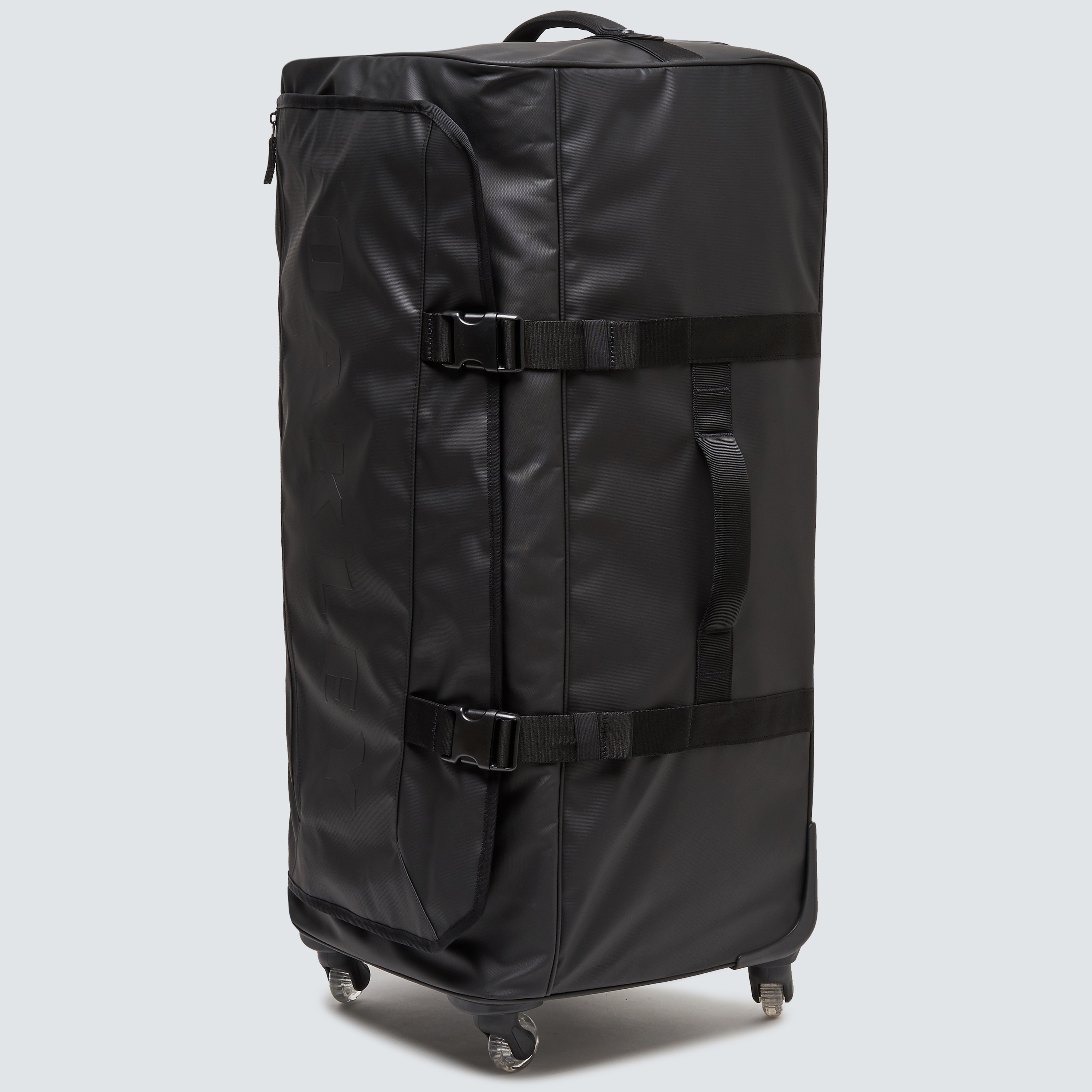 Oakley Endless Adventure Travel Trolley in Blackout | Oakley® US