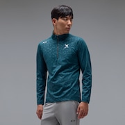 Skull Embossed LS Mock Shirt 2.0