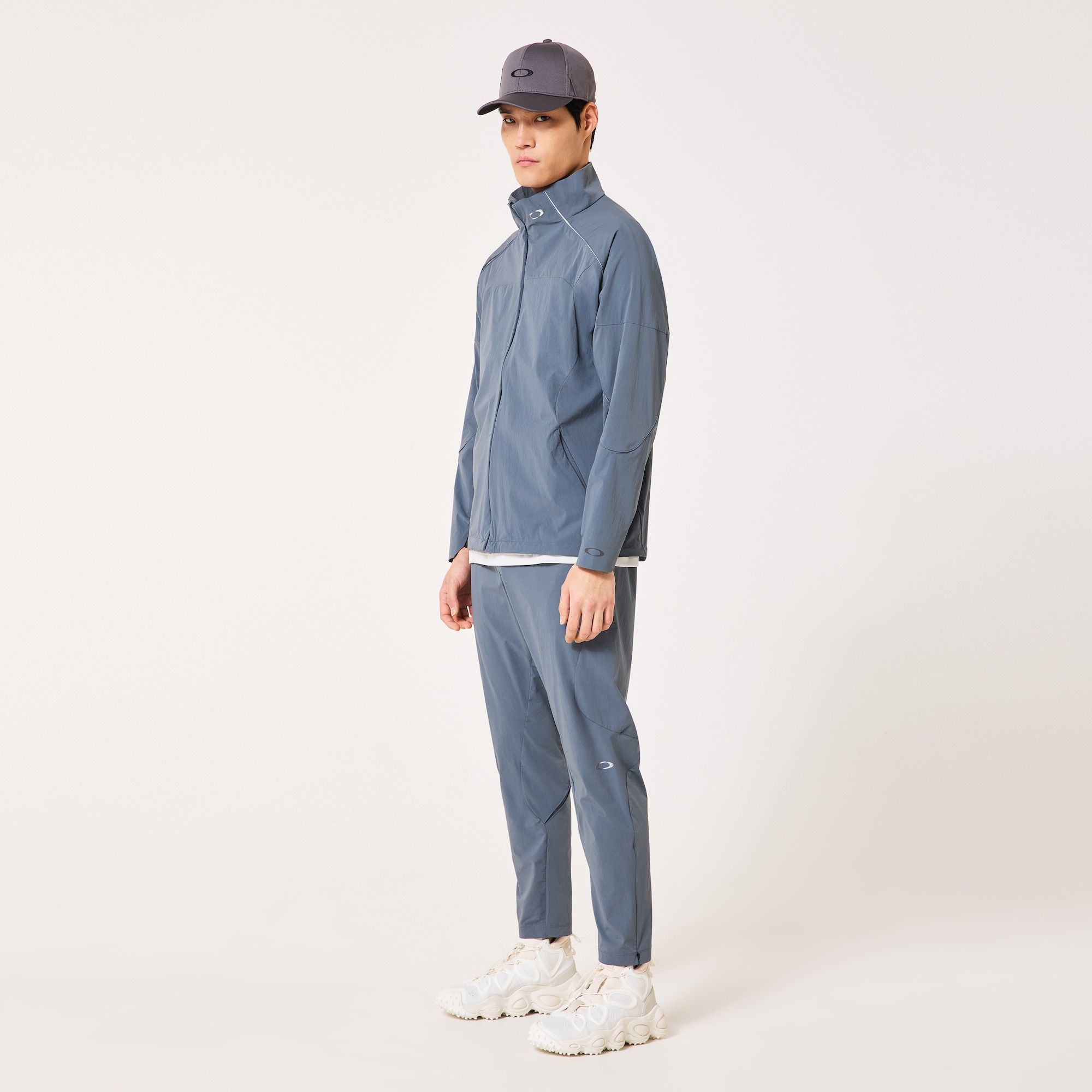 Oakley Fusion Flex Neo Jacket 1.0 in Gray Dust | Oakley® US
