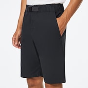 Oakely Roam Commuter Short - Blackout