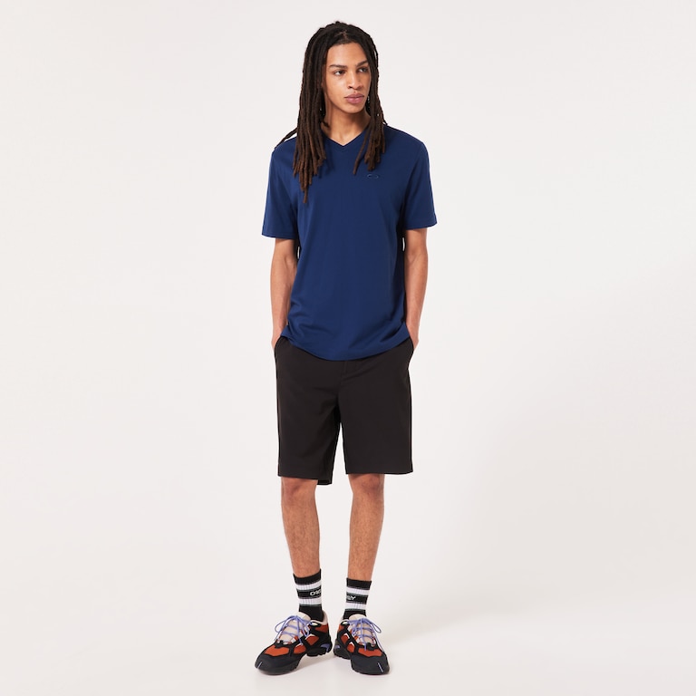 Oakley Relax V-Neck Tee in Team Navy | Oakley® US