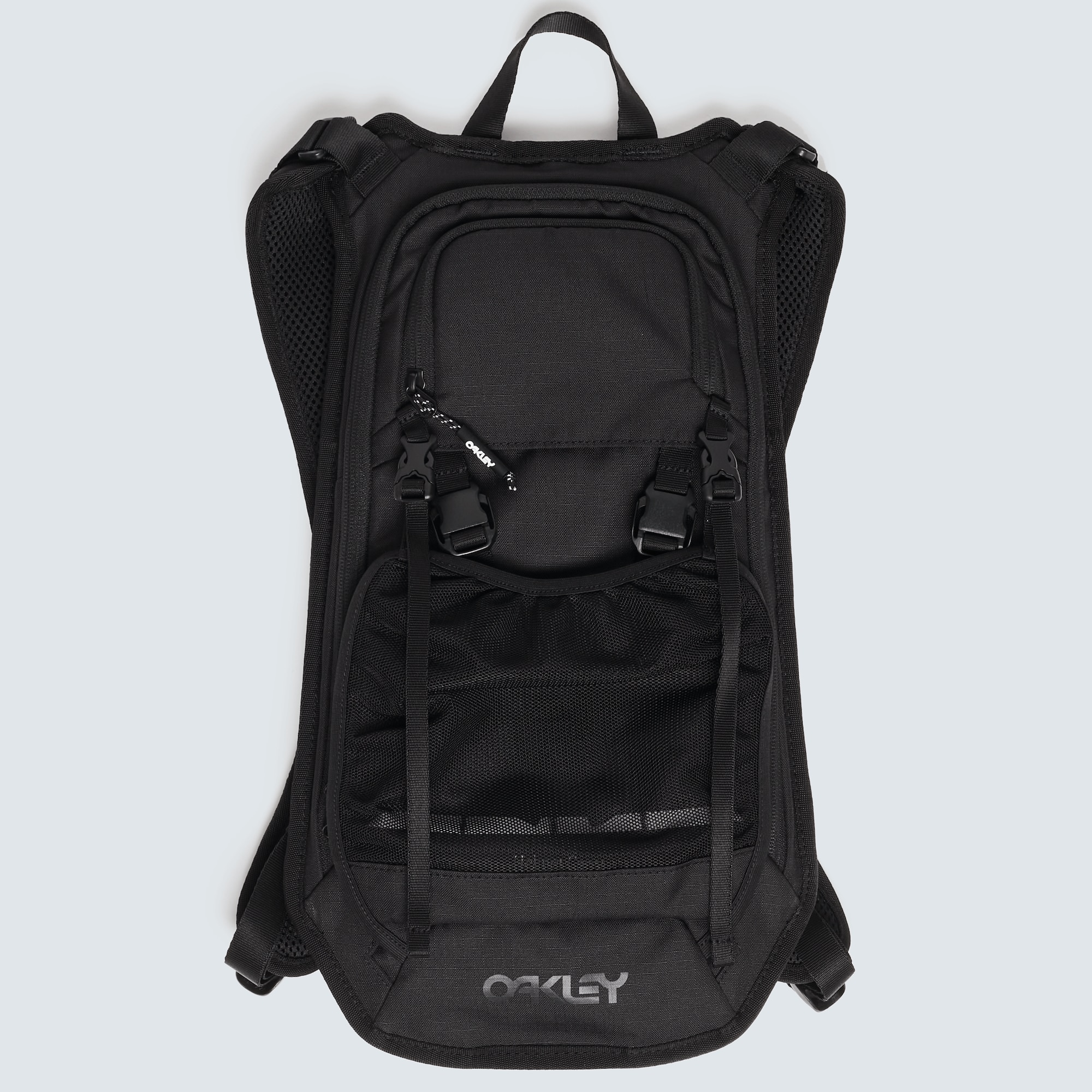 Oakley Switchback Hydration Pack in Blackout | Oakley® US