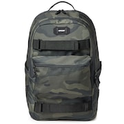 Street Skate Backpack - Core Camo