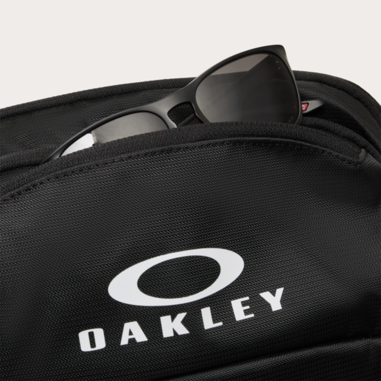 Essential Day Pack M 9.0 - Blackout