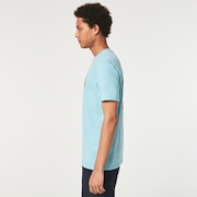 Gradient Mountain B1B Tee - Bright Blue