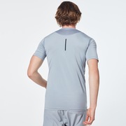Foundation Baselayer Top - Fog Gray