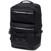 Utility Square Backpack - Blackout