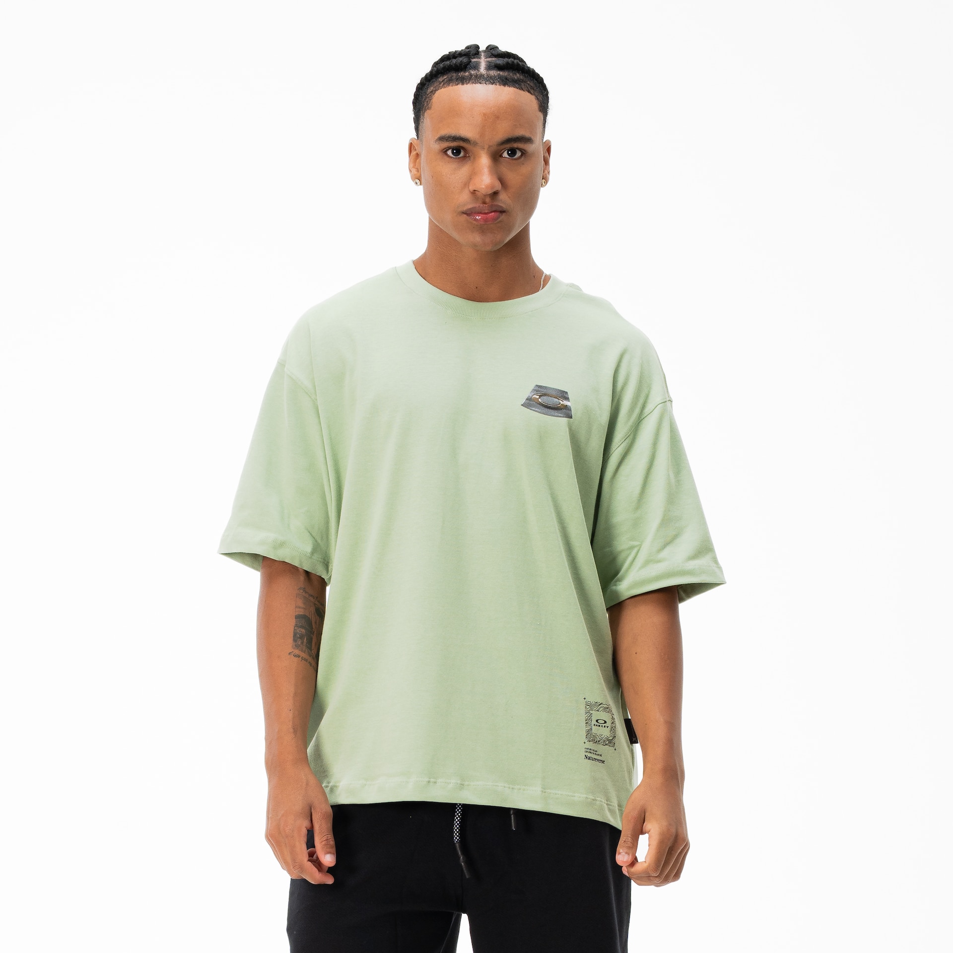 ※※ユッキー※※ Oakley Camiseta Natureverse Terrarium em Eucalyptus | Oakley® BR