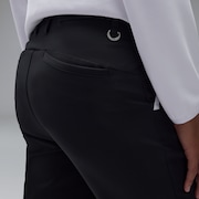 Elevate Narrow Tapered - Pitch Black