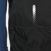 Elements Insulated Vest - Blackout