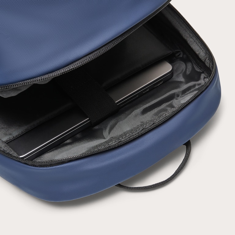 The Freshman Skate Backpack - Abyss/White