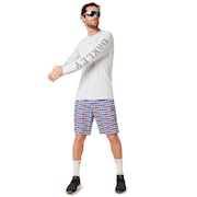 Enhance Graphic Shorts 9.7 - White