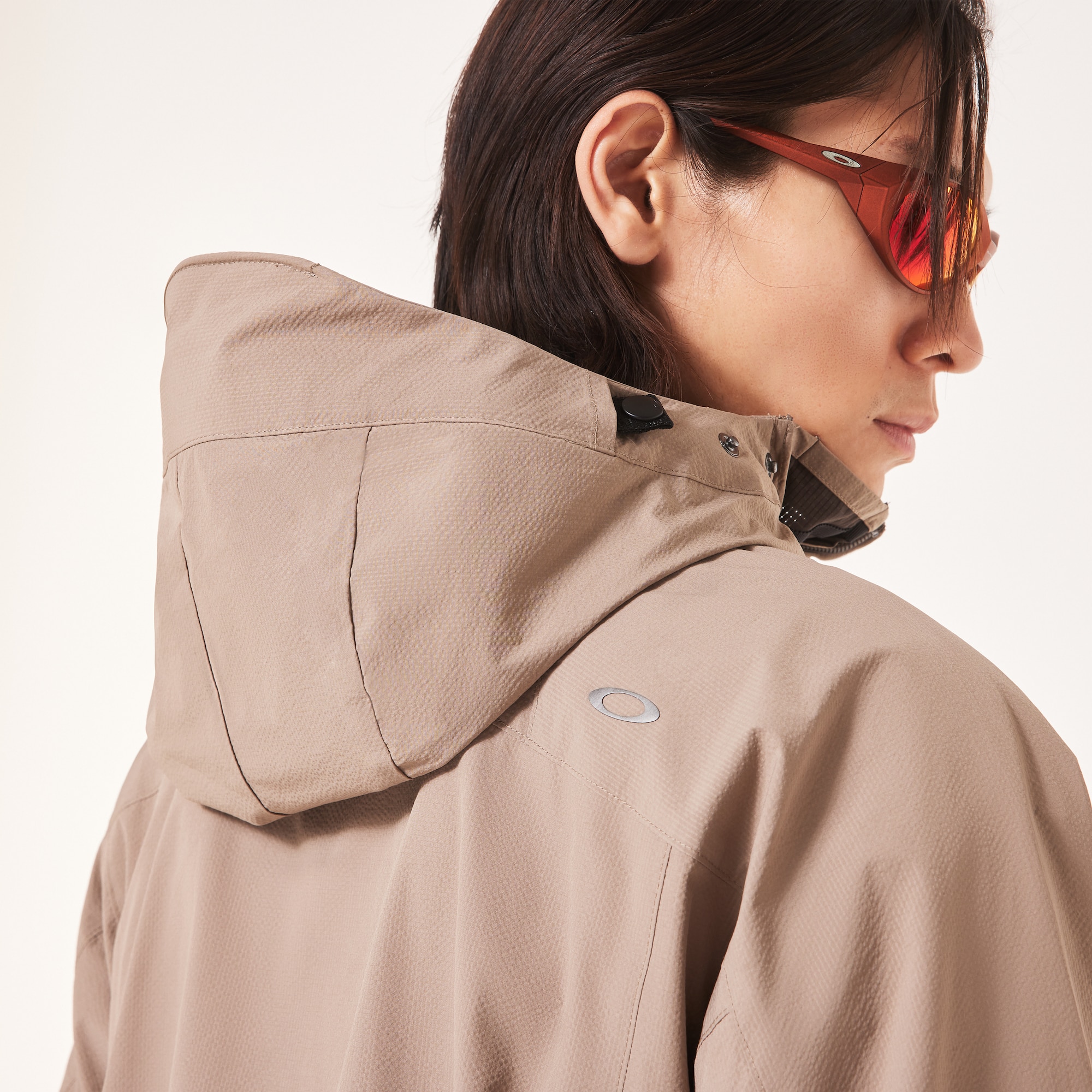 Oakley Fgl Stroke Anorak 5.7 in Bark | Oakley® JP