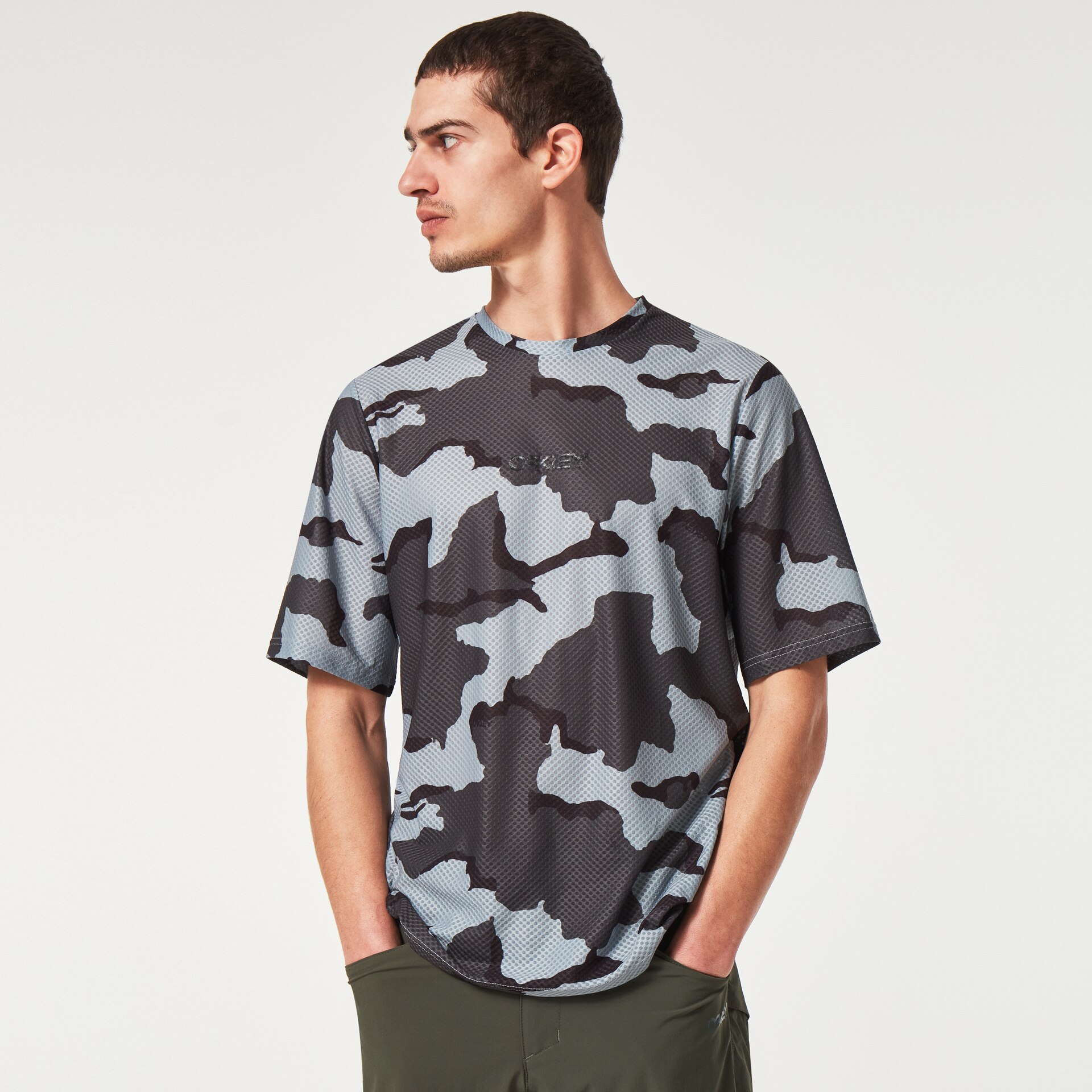Oakley Ridestore Oakley Ride Free Ss Jersey in B1B Camo Dark Grey | Oakley® US