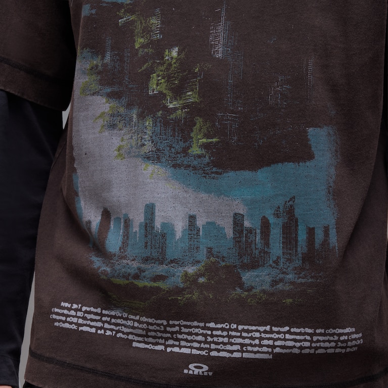 Reverse World Tee - Pitch Black
