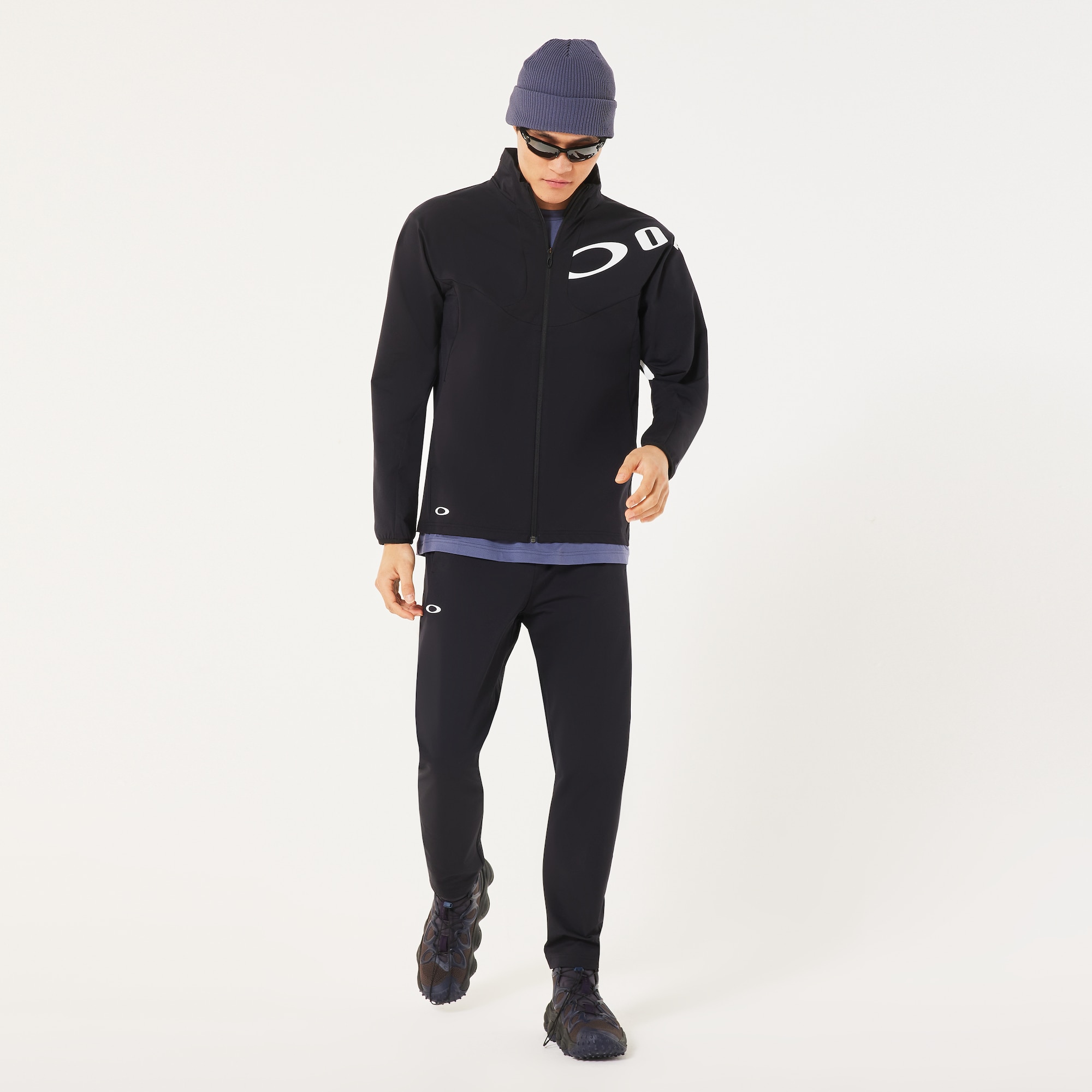 Oakley Enhance Tech Jersey Jacket 15.7 in Blackout | Oakley® JP