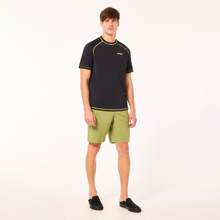 Transport Hybrid Packable Short 19" - Fern