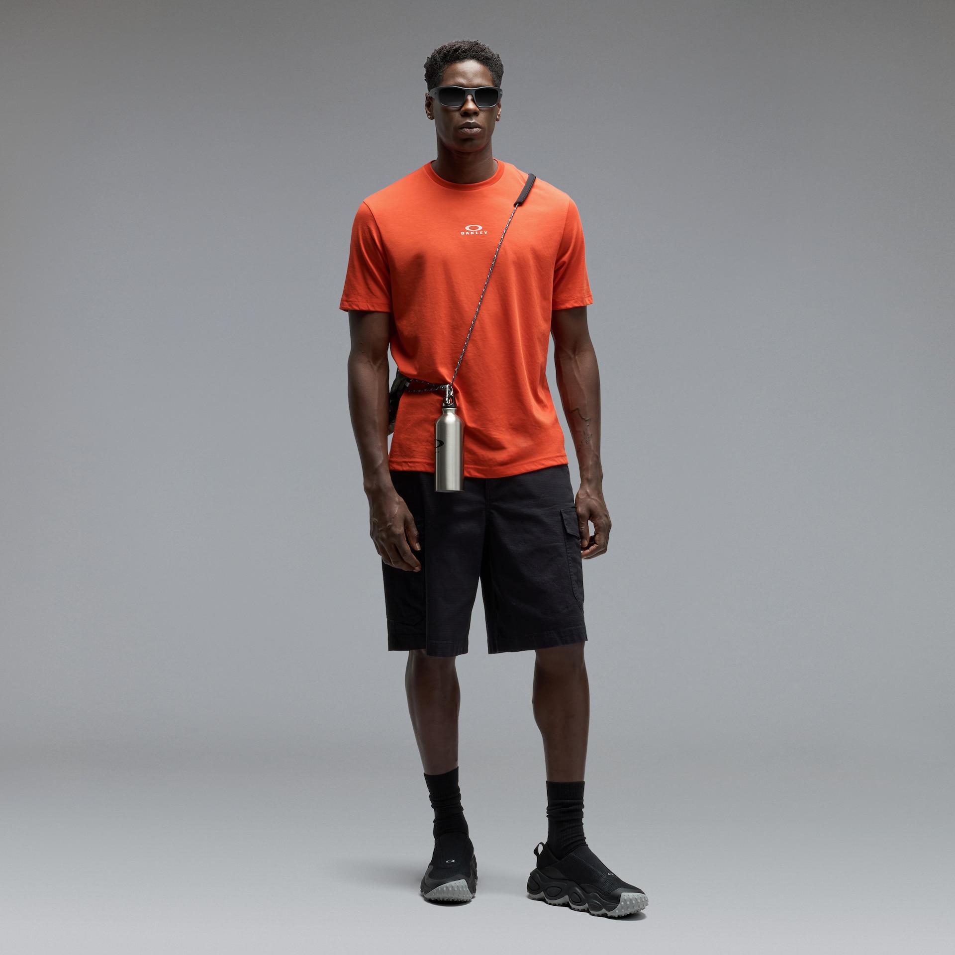 Oakley Men's Bark New Short Sleeve - Aviator Orange Size: XL