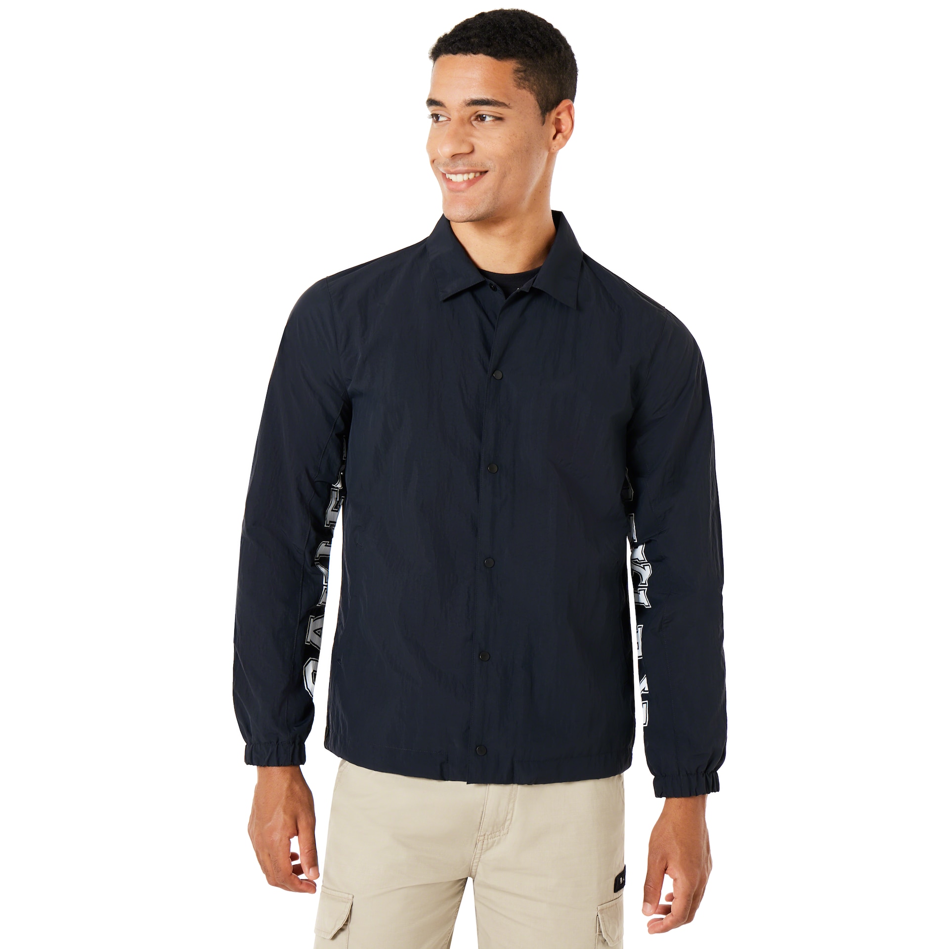 Oakley Nylon Icon Coach Jacket in Blackout | Oakley® | Official