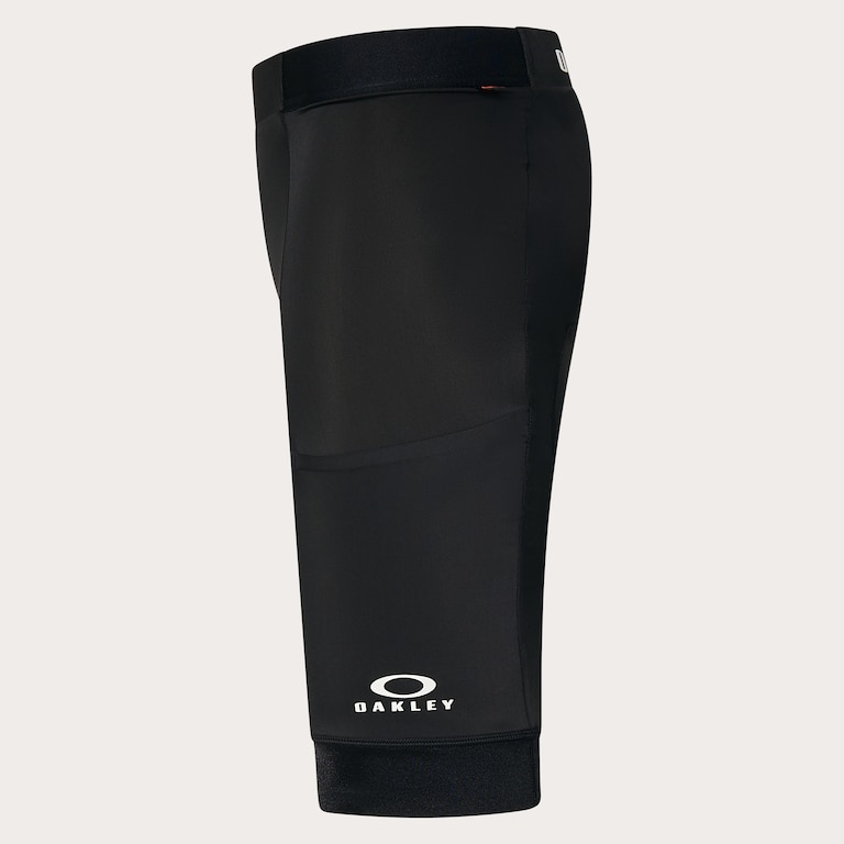 Seeker Ultra Liner Short - Blackout