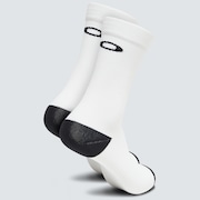 Ribbed Ellipse Long Socks - White