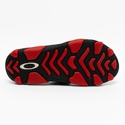 Chinelo Oakley Titan - Black/Red
