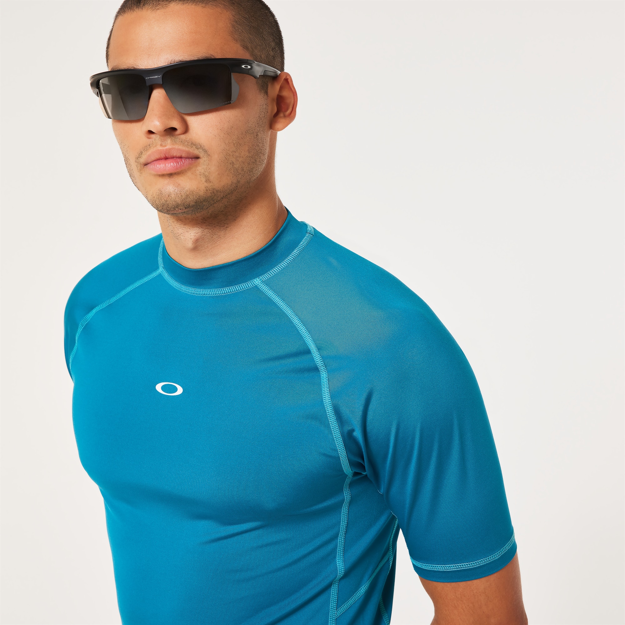 Oakley Ventura SS Rashguard in New Balsam | Oakley® US