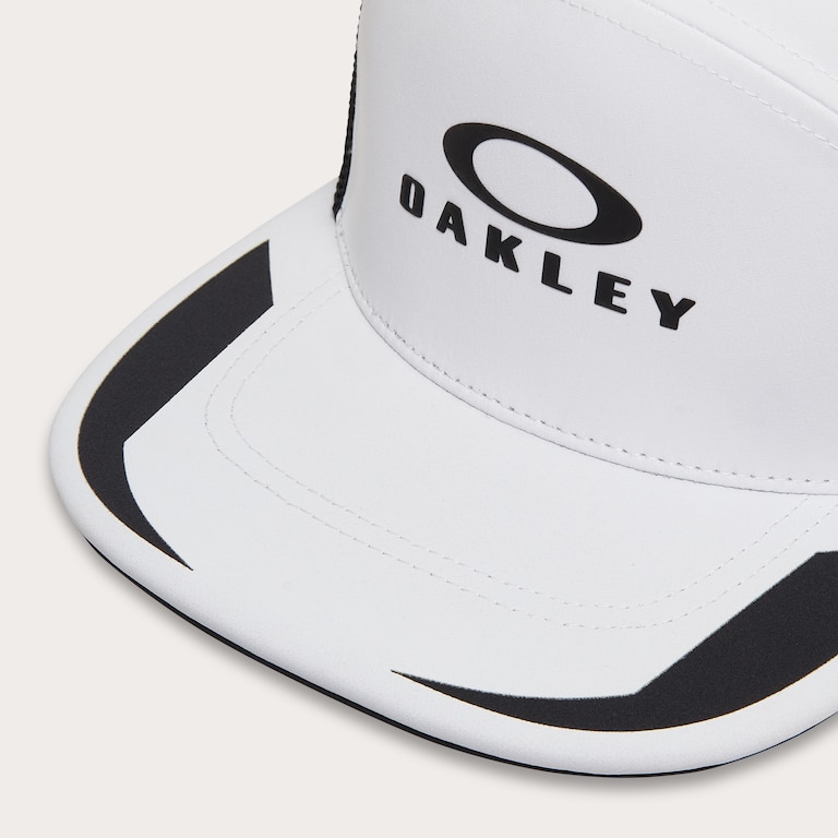 Podium Trucker Hat - White/Black