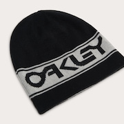 Tnp Reversible Beanie - Blackout/White