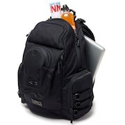Oakley Icon Backpack in Blackout | Oakley® | Official Oakley