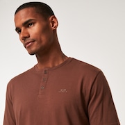 Relax Henley Tee - Carafe