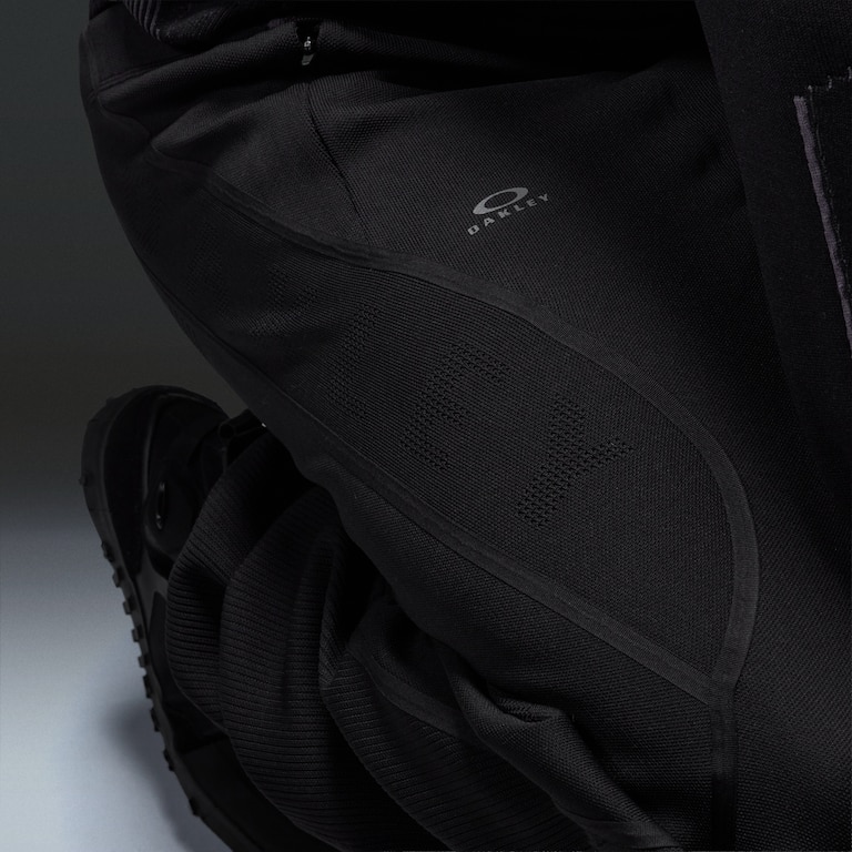 Latitude Veil Knitted Pant - Pitch Black