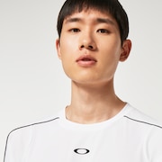 Slant Piping Tee 3.0 - White