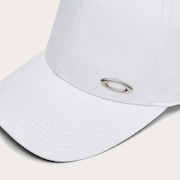 Essential Metal Cap 24.0 - White
