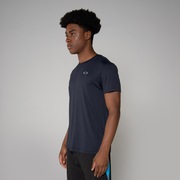 Camiseta Oakley Blade Surf Evolution - Blackout