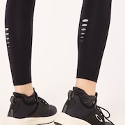 W Pursuit Pro Tight - Blackout