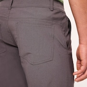 Oakley Perf 5 Utility Shorts 2.0 - Forged Iron