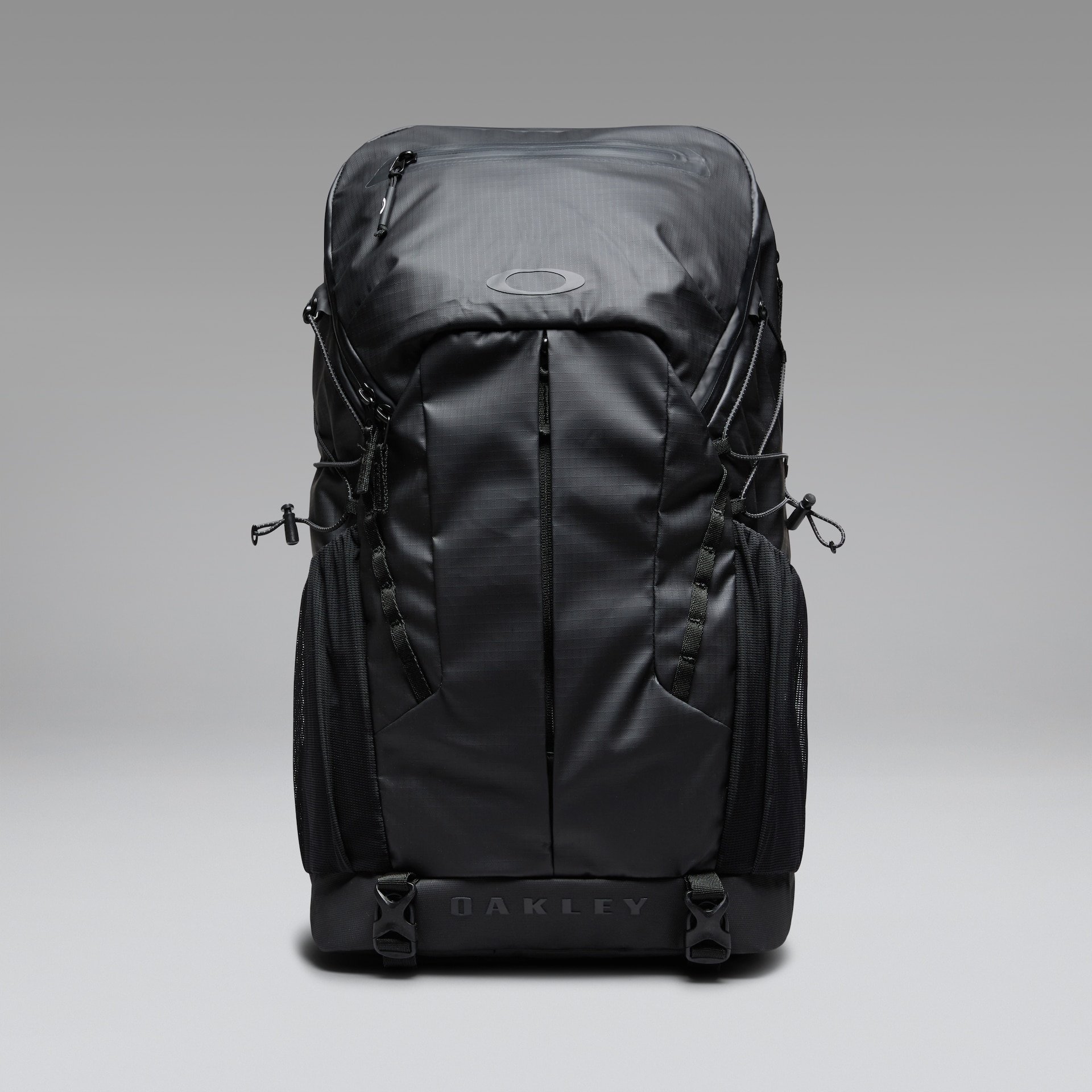 Oakley Terraquest 29L Backpack in Pitch Black | Oakley® CA