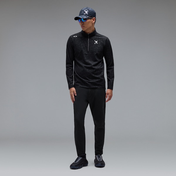 Skull Embossed LS Mock Shirt 2.0