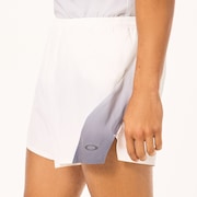 Pursuit Pro 9" Short - White