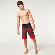 Fade Out 21" Rc Boardshort - Black/Red Stripes