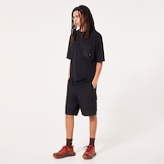 Roam Commuter Pocket Tee - Blackout
